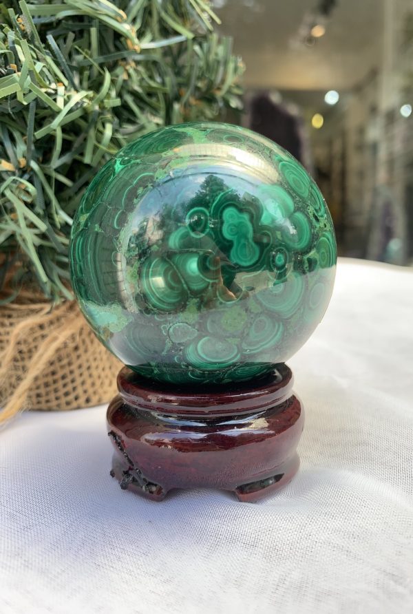 Bi cầu đá Lông Công – Đá Khổng Tước – Malachite Sphere, ĐK: 5.8 CM, KL: 0.398 KG (MLC43)