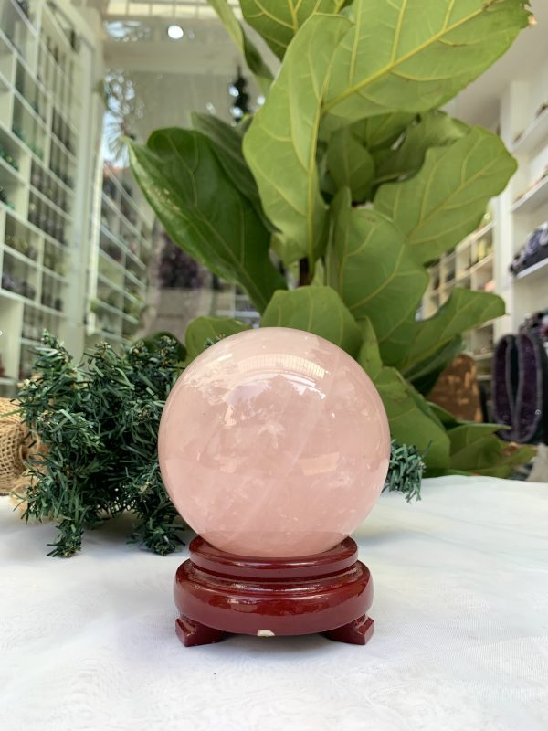 Bi cầu Thạch Anh Hồng – Rose Quartz Sphere (BH99), ĐK: 8,9 CM, KL: 1,015 KG