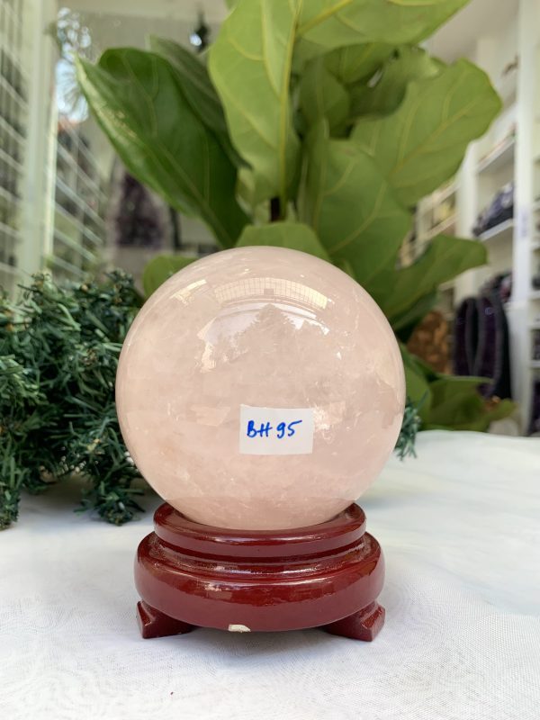 Bi cầu Thạch Anh Hồng – Rose Quartz Sphere (BH95), ĐK: 8,7 CM, KL: 0,945KG