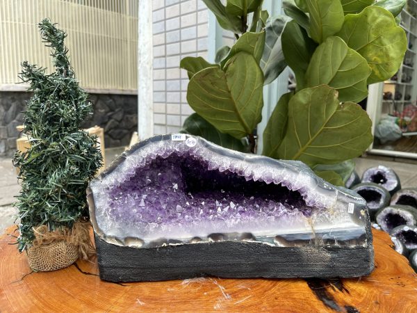 Túi Tiền - Ổ Tụ Tài Thạch Anh Tím - Amethyst (TTA17), KT: 33x18x18 CM, KL : 10.4kg