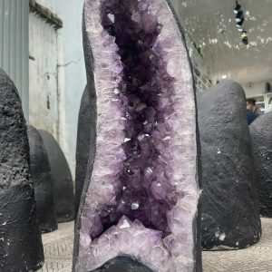 Hốc Thạch Anh Tím – Amethyst Geode (T139), KT: 52x 27,5 CM, KL : 27,3kg