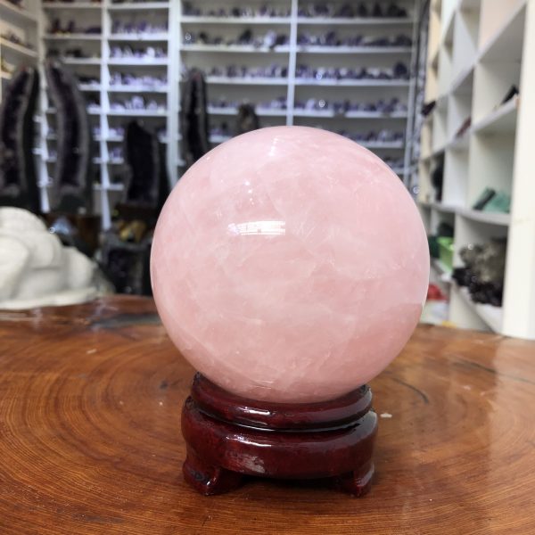 Bi cầu Thạch Anh Hồng – Rose Quartz Sphere (BH121), ĐK: 10,51 CM, KL: 1,575 KG