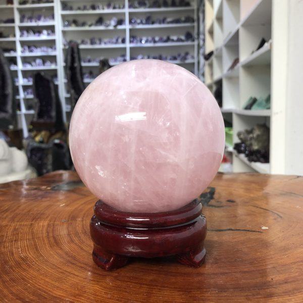 Bi cầu Thạch Anh Hồng – Rose Quartz Sphere (BH118), ĐK: 9,87 CM, KL: 1,31 KG