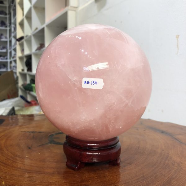 Bi cầu Thạch Anh Hồng – Rose Quartz Sphere (BH134), ĐK: 14,97 CM, KL: 4,37 KG