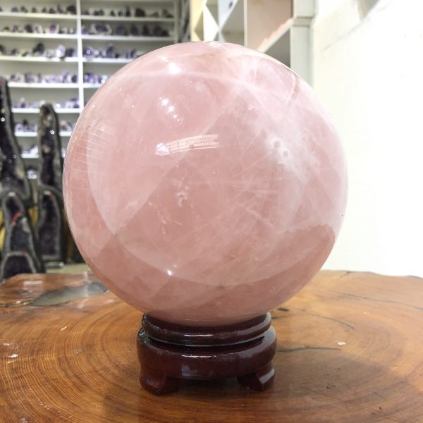 Bi cầu Thạch Anh Hồng – Rose Quartz Sphere (BH132), ĐK: 14,97 CM, KL: 4,4 KG