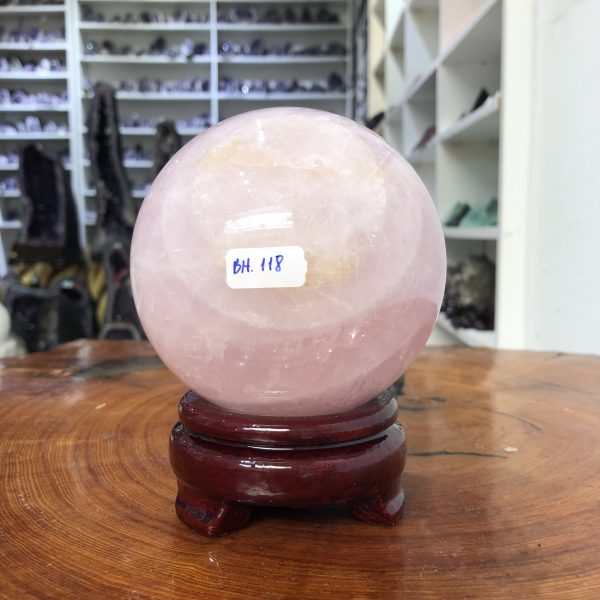 Bi cầu Thạch Anh Hồng – Rose Quartz Sphere (BH118), ĐK: 9,87 CM, KL: 1,31 KG