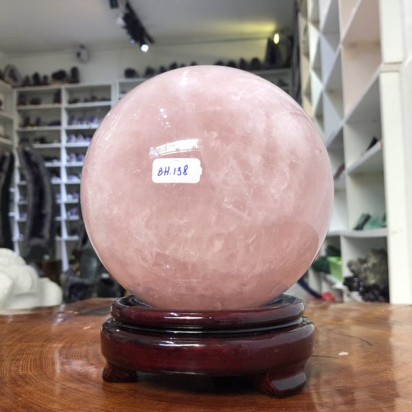 Bi cầu Thạch Anh Hồng – Rose Quartz Sphere (BH138), ĐK: 13,06 CM, KL: 3,155 KG