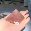 KIM TỰ THÁP ĐÁ THẠCH ANH DÂU ĐỎ – Strawberry Quartz (KTT25) KT: 4*5 CM – KL: 0,115 KG 