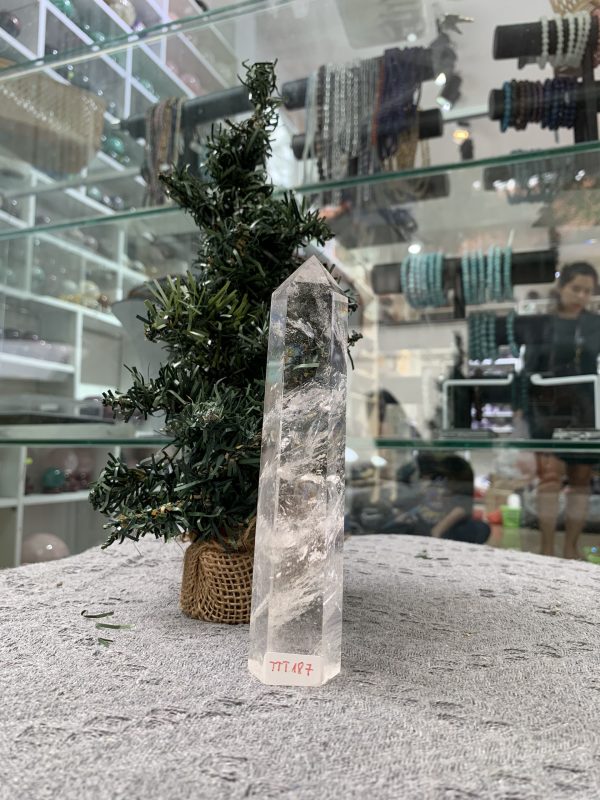 Trụ Thạch Anh Trắng trong – Clear Quartz Point, KL: 0,24 KG (TTT187)