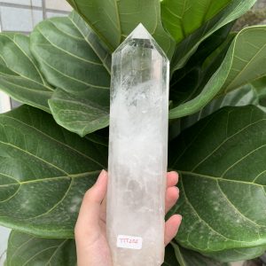 Trụ Thạch Anh Trắng trong – Clear Quartz Point, KL: 0,67 KG (TTT202)