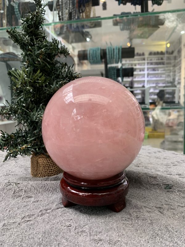 Bi cầu Thạch Anh Hồng – Rose Quartz Sphere (BH204), ĐK: 11,15CM, KL: 1,9KG