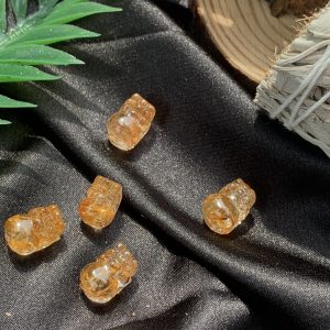 Tỳ Hưu Thạch Anh Tóc Vàng - Yellow Rutiled Quartz Pixiu