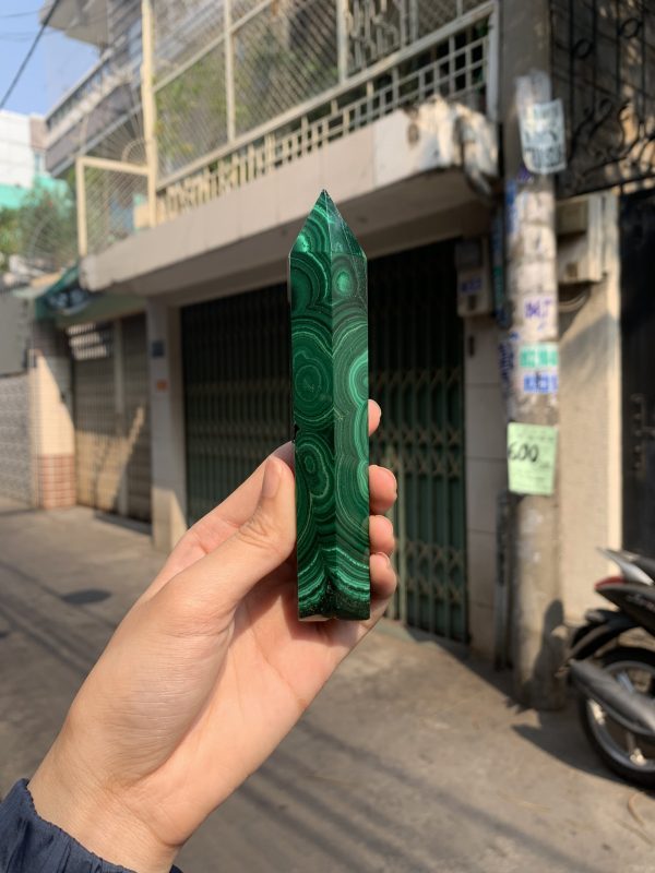 Trụ đá Lông Công - Malachite Point (TLC05) | CADA DECOR