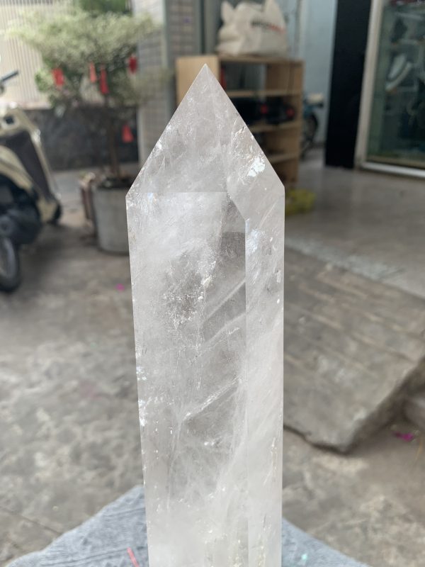 Trụ Thạch Anh Trắng trong – Clear Quartz Point, KL: 3,934KG (TTT205)