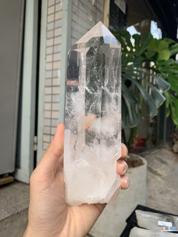 Trụ Thạch Anh Trắng trong – Clear Quartz Point, KL: 828GRAM (TTT230)