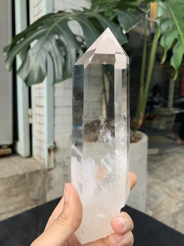 Trụ Thạch Anh Trắng trong – Clear Quartz Point, KL: 528GRAM (TTT221)