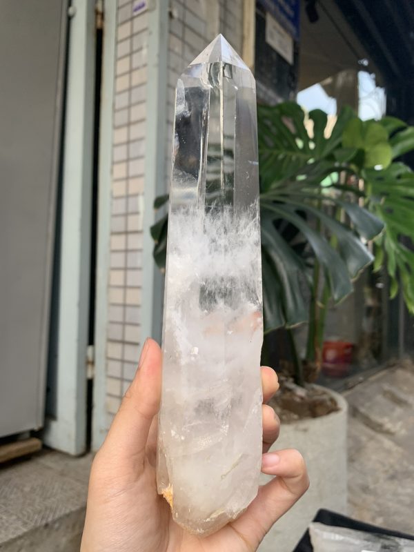 Trụ Thạch Anh Trắng trong – Clear Quartz Point, KL: 590GRAM (TTT228)