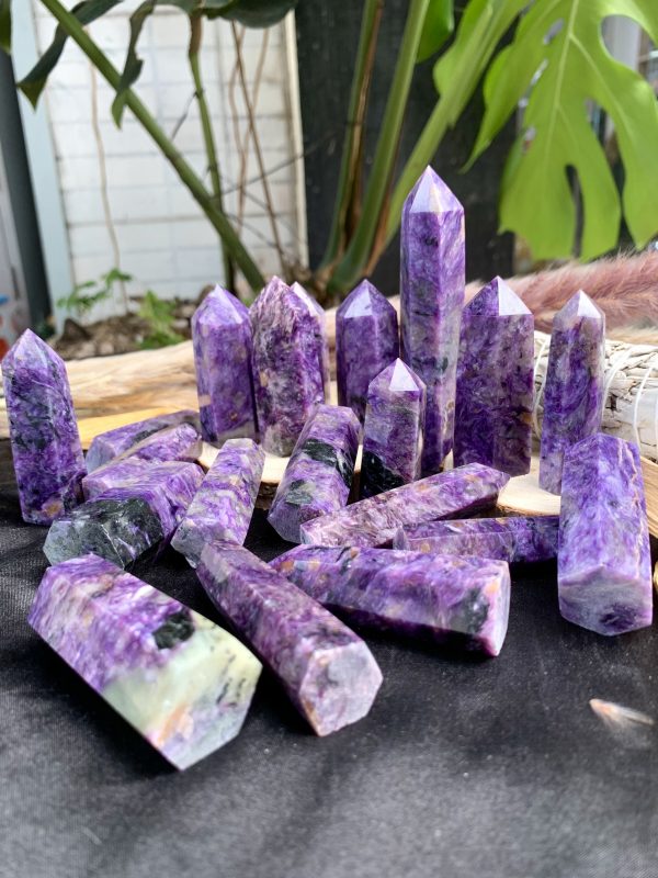 Trụ mắt rồng - Charoite | CADA DECOR