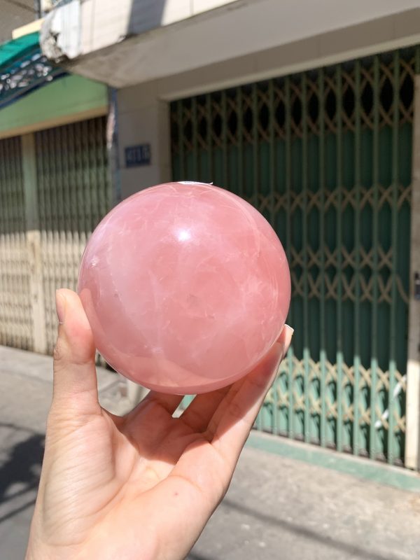 Bi cầu Thạch Anh Hồng sao – Rose Quartz Sphere (BH222), ĐK: 9,2CM, KL: 1,138KG