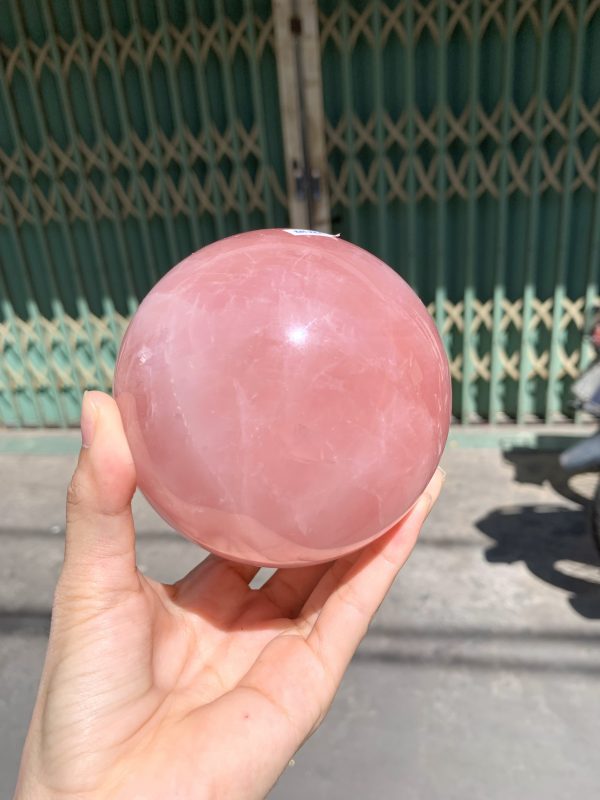 Bi cầu Thạch Anh Hồng sao – Rose Quartz Sphere (BH222), ĐK: 9,2CM, KL: 1,138KG