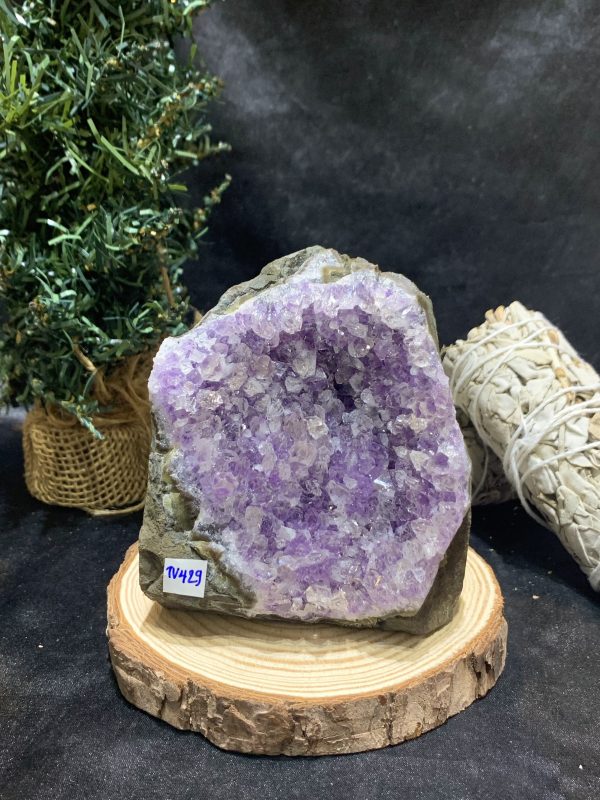 HỐC THẠCH ANH TÍM NHỎ – SMALL AMETHYST GEODE (TV429), KL: 0,686KG, KT: 8*9,5CM