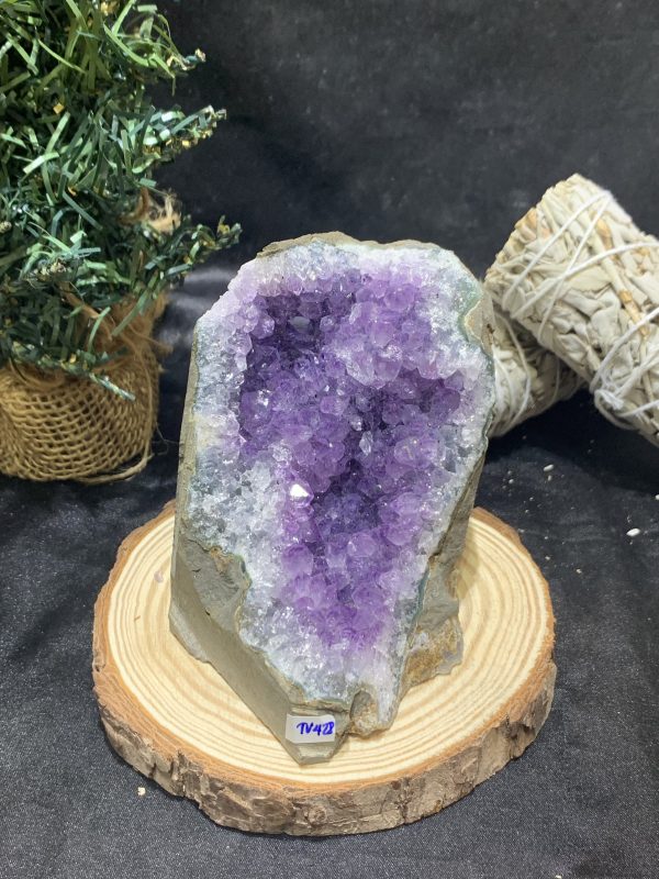 HỐC THẠCH ANH TÍM NHỎ – SMALL AMETHYST GEODE (TV428), KL: 0,508KG, KT: 5,6*8,3CM