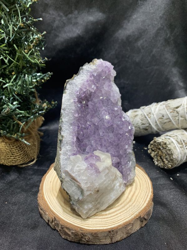 HỐC THẠCH ANH TÍM NHỎ – SMALL AMETHYST GEODE (TV433), KL: 0,698KG, KT: 8*12,5CM