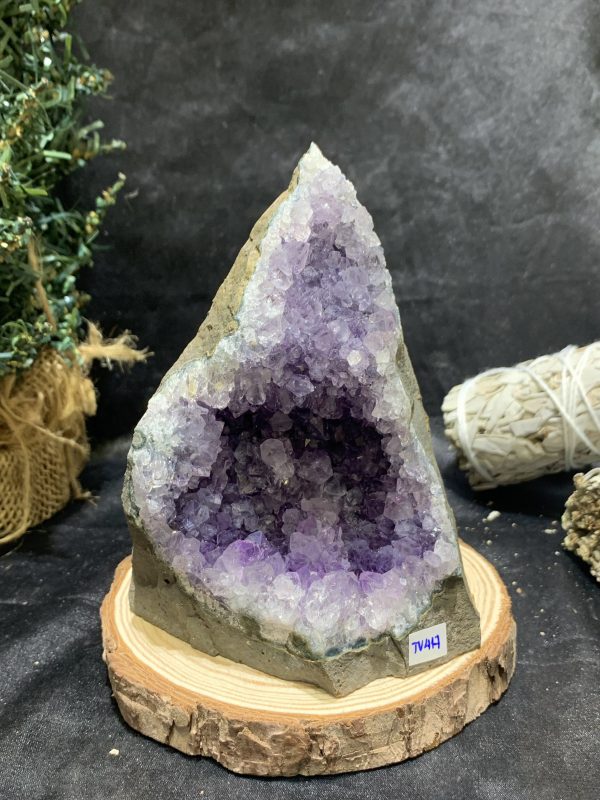 HỐC THẠCH ANH TÍM NHỎ – SMALL AMETHYST GEODE (TV417), KL: 0,708KG, KT: 7,5*13CM