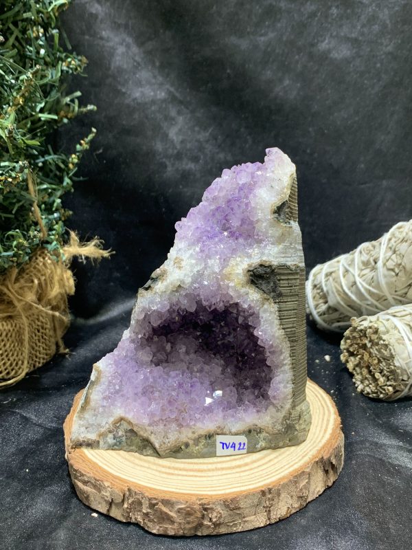 HỐC THẠCH ANH TÍM NHỎ – SMALL AMETHYST GEODE (TV422), KL: 0,574KG, KT: 9,5*10,7CM