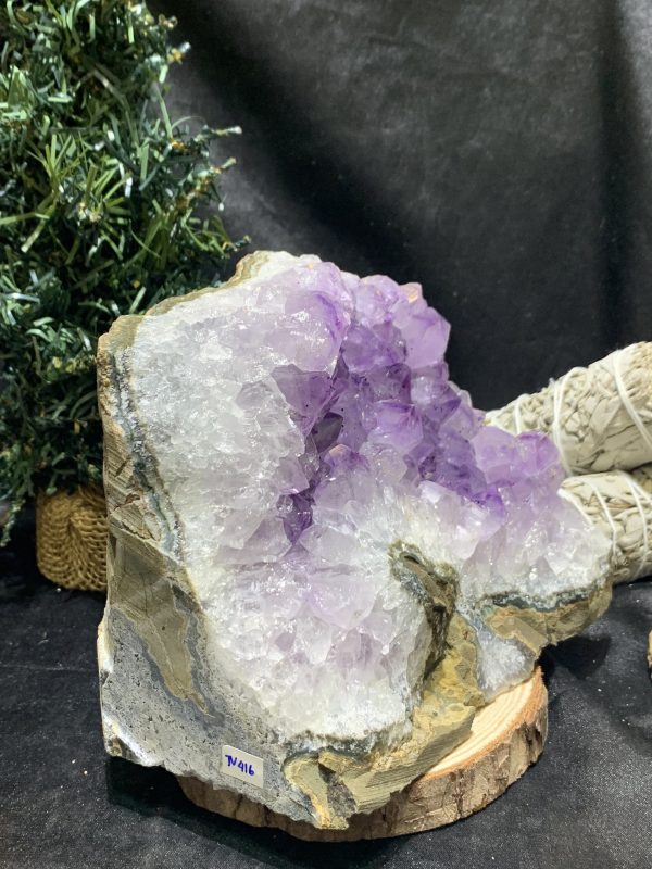 HỐC THẠCH ANH TÍM NHỎ – SMALL AMETHYST GEODE (TV416), KL: 2,076KG, KT: 15,2*11,4CM