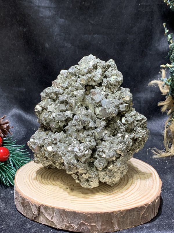 TINH THỂ VÀNG GĂM – Pyrite (TVG10), KL: 0.76KG