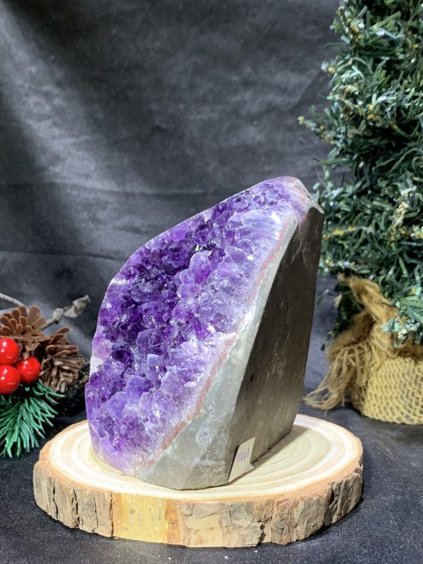 HỐC THẠCH ANH TÍM NHỎ – SMALL AMETHYST GEODE (TV447), KL: 0,835KG, KT: 12*10CM