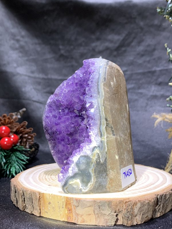 HỐC THẠCH ANH TÍM NHỎ – SMALL AMETHYST GEODE (TV452), KL: 0,43KG, KT: 9*6,5CM