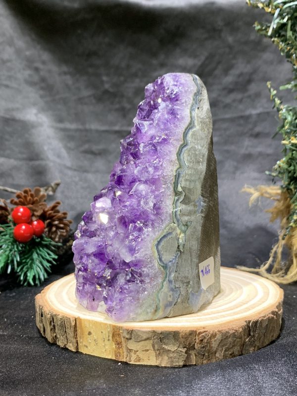 HỐC THẠCH ANH TÍM NHỎ – SMALL AMETHYST GEODE (TV466), KL: 0,715KG, KT: 13*6,5CM