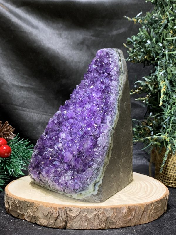 HỐC THẠCH ANH TÍM NHỎ – SMALL AMETHYST GEODE (TV509), KL: 0,905KG, KT: 14*8CM