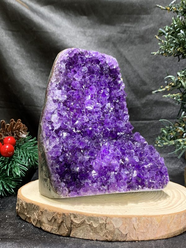 HỐC THẠCH ANH TÍM NHỎ – SMALL AMETHYST GEODE (TV469), KL: 0,805KG, KT: 11,5*9CM