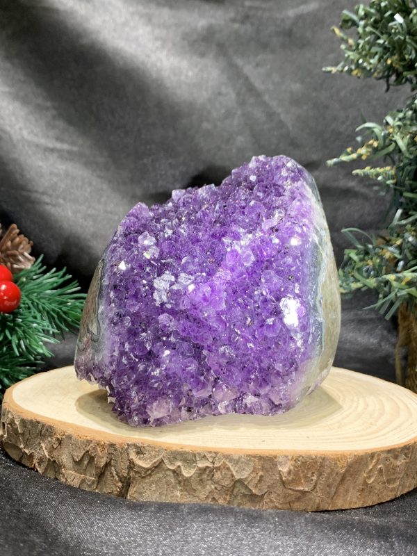 HỐC THẠCH ANH TÍM NHỎ – SMALL AMETHYST GEODE (TV467), KL: 0,685KG, KT: 10*8CM