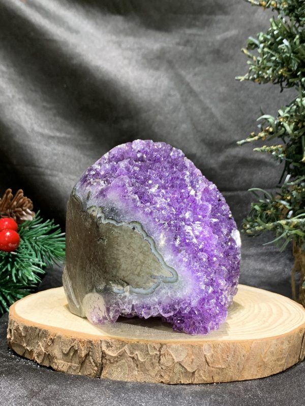 HỐC THẠCH ANH TÍM NHỎ – SMALL AMETHYST GEODE (TV467), KL: 0,685KG, KT: 10*8CM