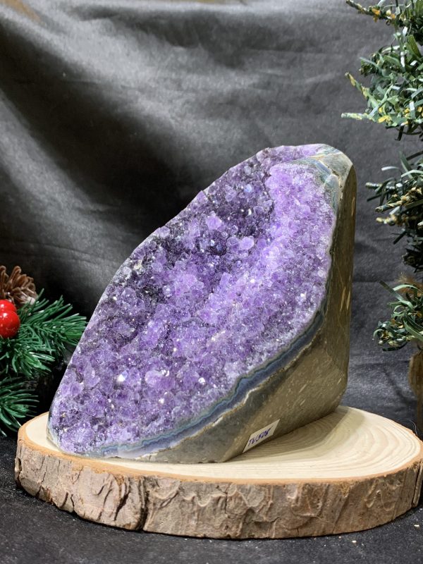 HỐC THẠCH ANH TÍM NHỎ – SMALL AMETHYST GEODE (TV508), KL: 0,995KG, KT: 14,5*8,3CM