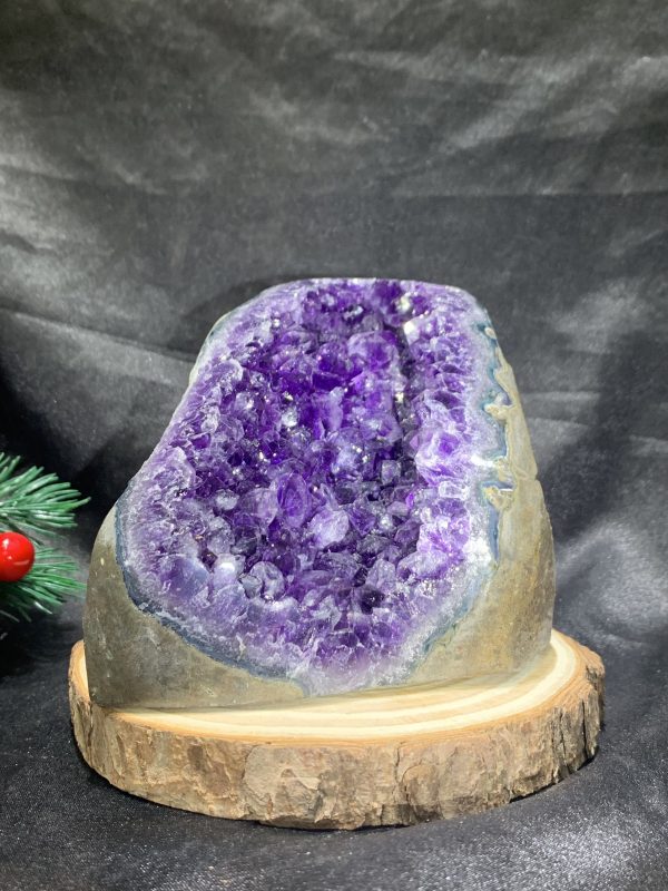 HỐC THẠCH ANH TÍM NHỎ – SMALL AMETHYST GEODE (TV497), KL: 0,925KG, KT: 14*10CM