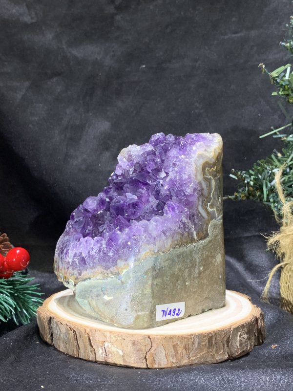 HỐC THẠCH ANH TÍM NHỎ – SMALL AMETHYST GEODE (TV492), KL: 0,65KG, KT: 12*7CM