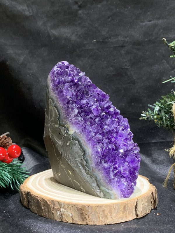 HỐC THẠCH ANH TÍM NHỎ – SMALL AMETHYST GEODE (TV472), KL: 0,59KG, KT: 13*5CM