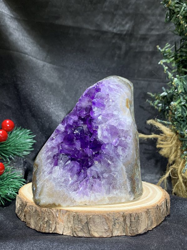 HỐC THẠCH ANH TÍM NHỎ – SMALL AMETHYST GEODE (TV481), KL: 0,715KG, KT: 13*7,5CM