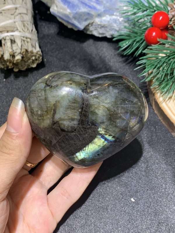 TRÁI TIM ĐÁ XÀ CỪ – Labradorite (TXC4) – KT: 6,7*5,4CM, KL: 0,18KG