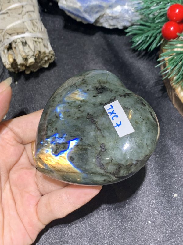 TRÁI TIM ĐÁ XÀ CỪ – Labradorite (TXC7) – KT: 6,6*7,7CM, KL: 0,218KG