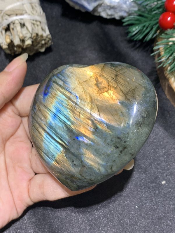 TRÁI TIM ĐÁ XÀ CỪ – Labradorite (TXC7) – KT: 6,6*7,7CM, KL: 0,218KG