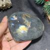 TRÁI TIM ĐÁ XÀ CỪ – Labradorite (TXC8) – KT: 6,36 *7,32CM, KL: 0,192KG