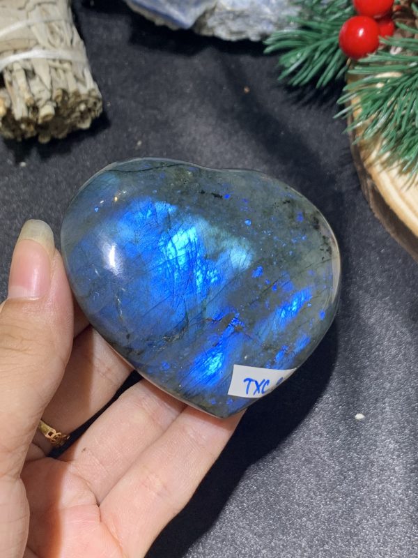 TRÁI TIM ĐÁ XÀ CỪ – Labradorite (TXC9) – KT: 6,17*7,11CM, KL: 0,174KG