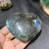 TRÁI TIM ĐÁ XÀ CỪ – Labradorite (TXC10) – KT: 6,84*7,65CM, KL: 0,256KG