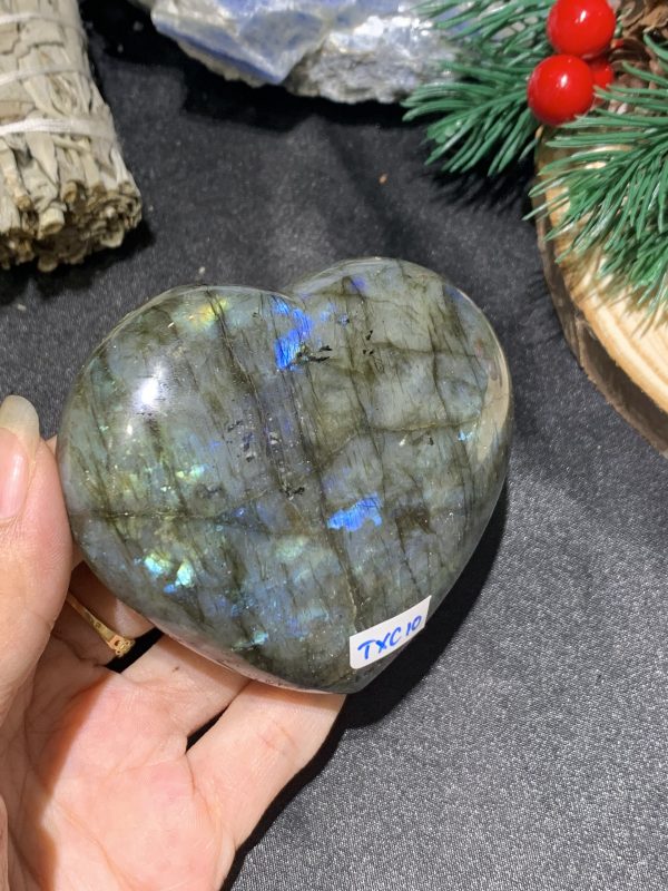 TRÁI TIM ĐÁ XÀ CỪ – Labradorite (TXC10) – KT: 6,84*7,65CM, KL: 0,256KG